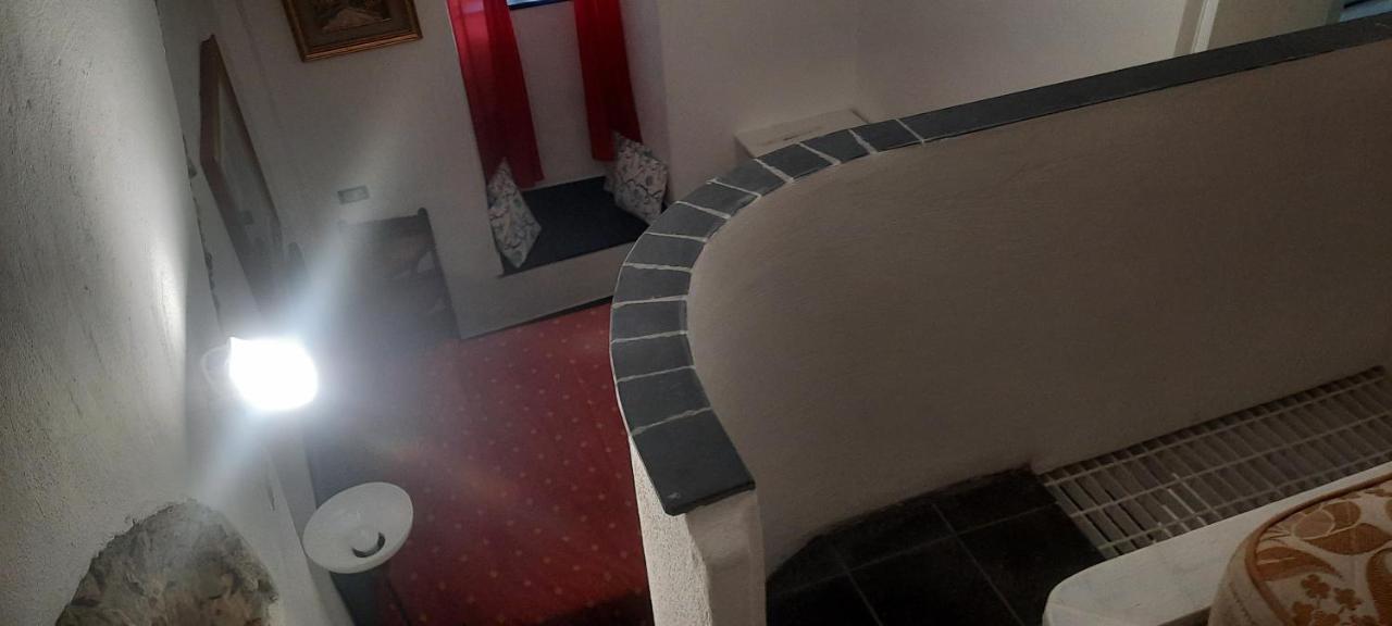 Vecchio Mulino Rosa Hotel Chiesanuova  Eksteriør billede